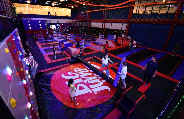 BIG JUMP USA Maior parque de trampolins do RJ abre em São José dos Campos