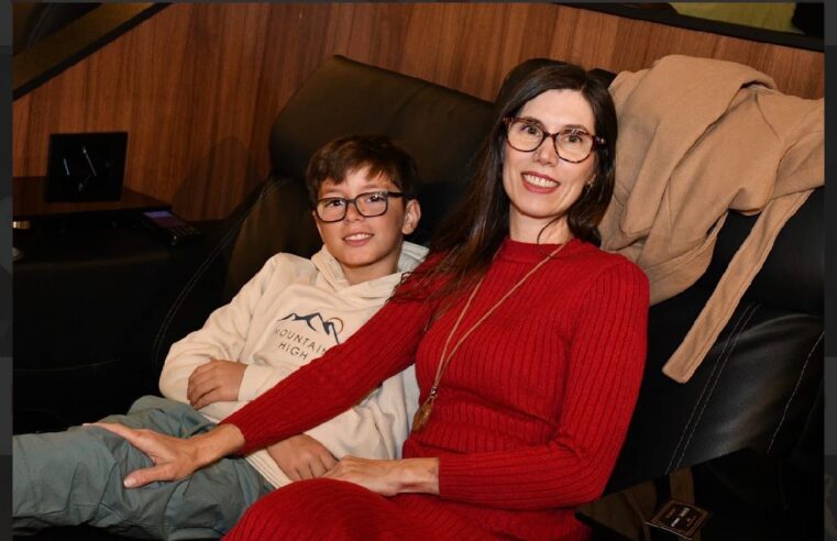 Dra. Graziela Aguiar promove sessão especial de cinema no Kinoplex Diamante com foco em representatividade e saúde visual infantil, em parceria com a Estilus Ótica